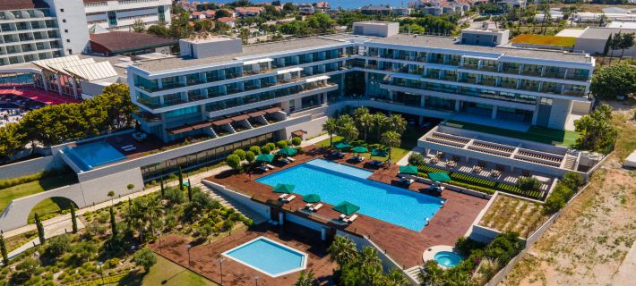 ONLIVE HOTEL Отели в г. Чешме