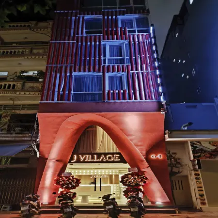 J Village Hotel - Trieu Viet Vuong Отели рядом с достопримечательностью «Центральный Цирк»