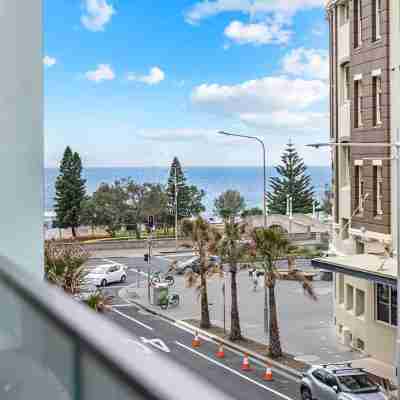 Beach Front Urban 2 Bedrooms Others