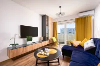 Lumina 3-room apart with parking