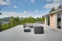 Vancouver Stay --- Victoria Island , Sooke Waterfront House With Private Dock