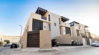 Royal Two Bedroom with Private Terrace