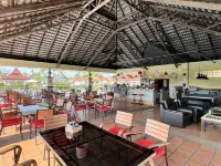 Family Poolside Villa in Bali Residence Mae Phim (Kids Bunk Suite)