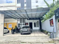 Hotel O Medina House - parkir