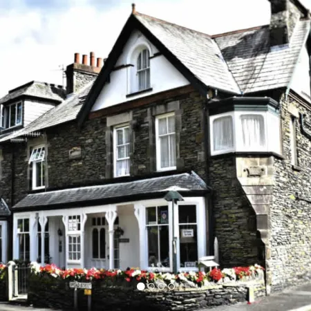 Lynwood Guest House