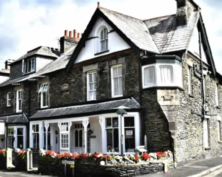 Lynwood Guest House Hotels in Windermere Town