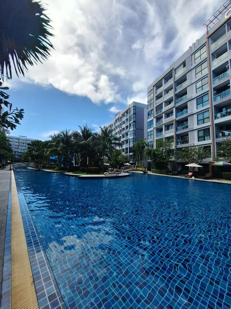 รูปภาพของDusit Grand Parkพูลรีสอร์ทอพาร์ทเมนท์