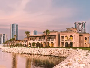 Royal Saray Resort