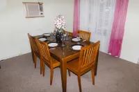 Chillout in Manilla: Relaxing Stay! Book Direct"