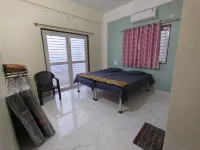 Vatavruksha Swamikrupa Residency Hotels in Akkalkot