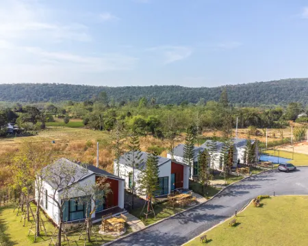 เมอร์ รีสอร์ท โรงแรมในอำเภอเมืองปราจีนบุรี