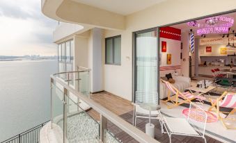 Seaview Danga Bay by Short Escape
