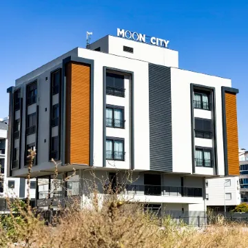 Moon City Отели рядом с достопримечательностью «Antalya Expo Center»