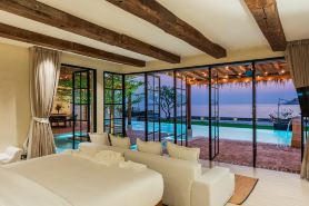 Sunkissed Retreat Ultra Luxury Private Beachfront 5 BRs Pool Villa