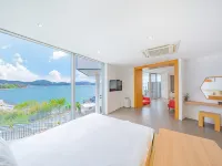 Geoje Thinkhouse Hotels near مدينة ملاهي مينغجونغجوك