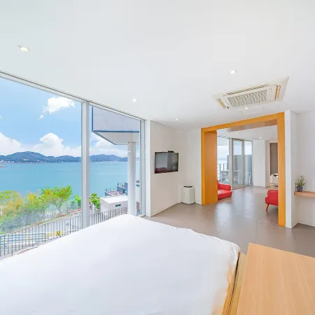 Geoje Thinkhouse