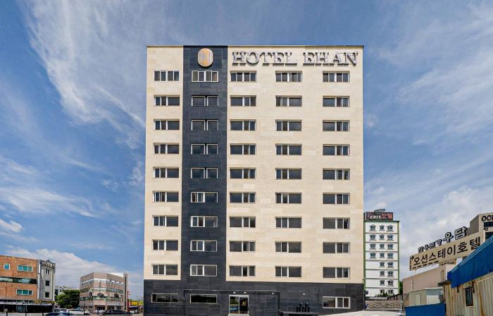 HOTEL EHAN