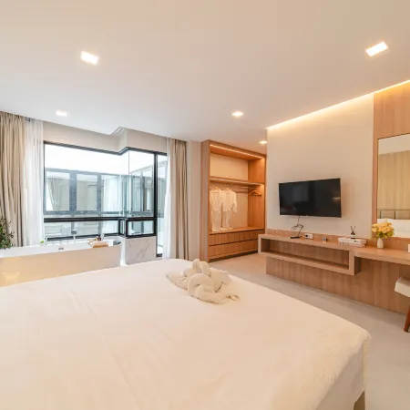 Serene Pool Villa Pattaya