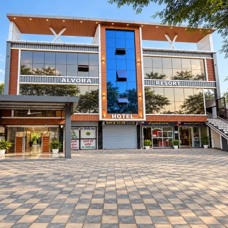 Alvora Resort