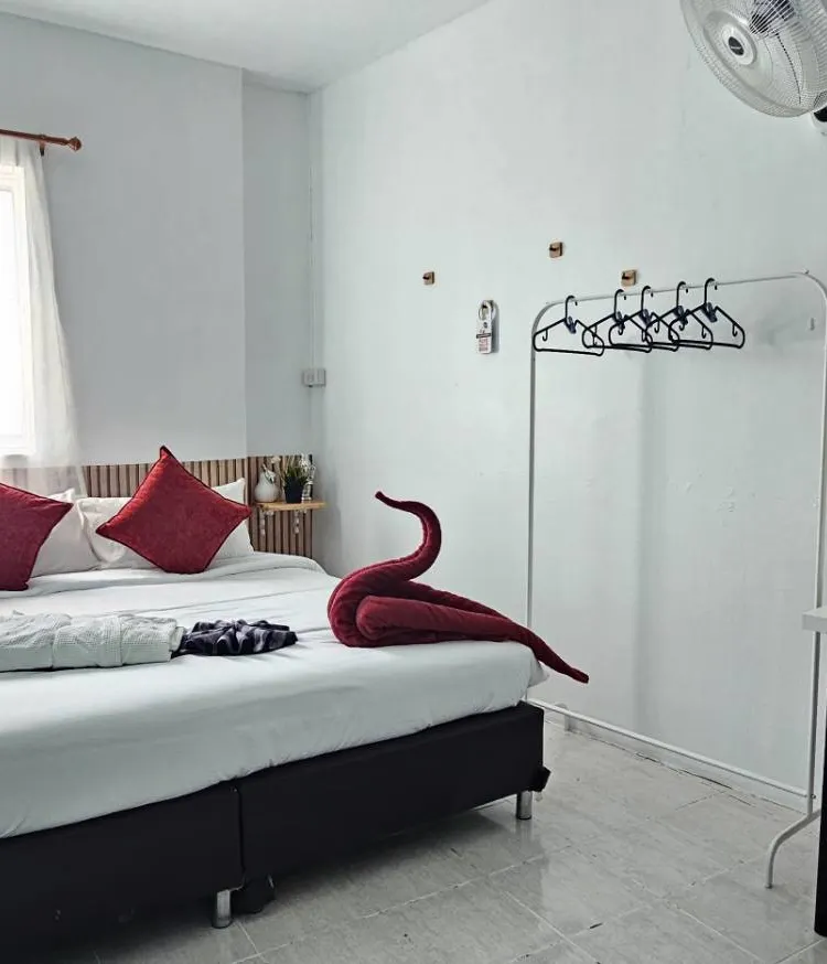 King Bed 204