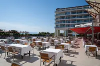GRAND HOTEL ONTUR ÇEŞME - Breakfast