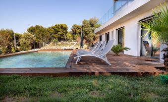 Villa la Madrague - Sea View - 2 mn from the beach