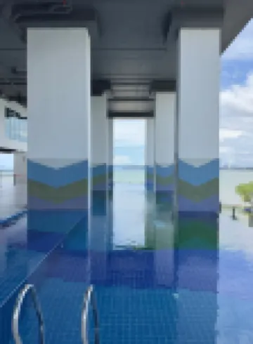 Deluxe 1BR/ Seaview and Mountain View with balcony