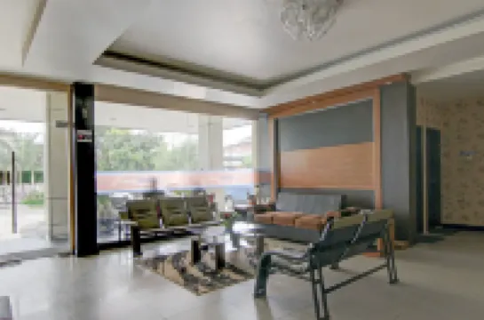 Stefani Family Hotel by TripleTree Hotel di Marpoyan Damai