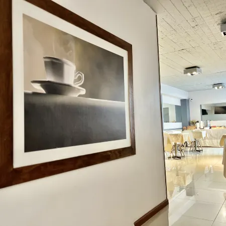 Alpino Hotel Отели рядом с достопримечательностью «Стадион G.E.B.A»