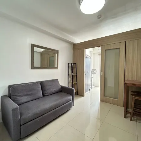 Cozy 1 BR unit @ Shore 1 Residences Mall of Asia