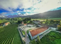 Villa di Modolo – The Dairy Courtyard Hotels in 