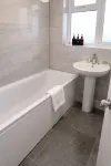 3BR House near South Wimbledon - Parking + Garden