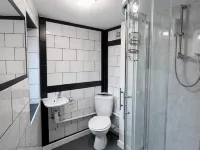 Cosy 2-BR House •2 ensuite • Uni & Hospital nearby Hotels in Northampton