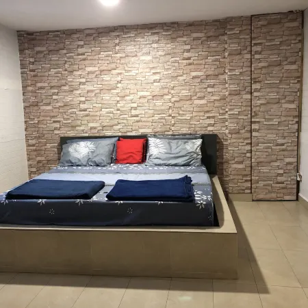 City hotel