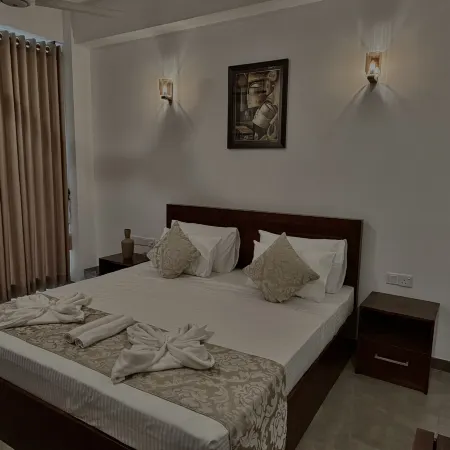 Solar Airport Hotel