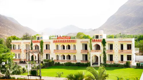 The Sunrise Resort Pushkar - 3つ星