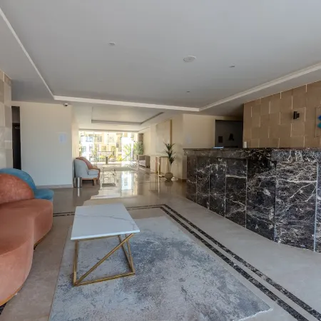 Modern 2BR with Pool Near El Gouna