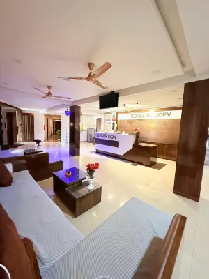 Hotel Ramdev Rooms - 3つ星