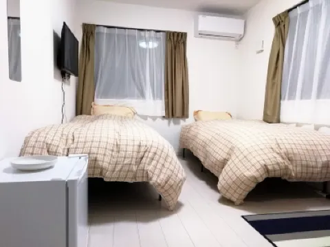 WZRE House (Entire only) Hotel a 