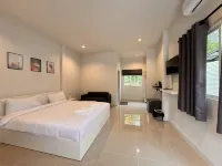 Wae Phak Stay Hostel@Khok Kloi - Mountain view