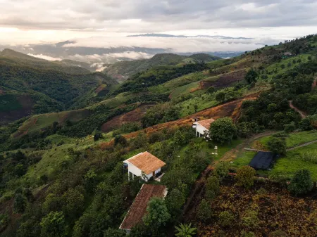 Baan Rai good view cafe&Resort