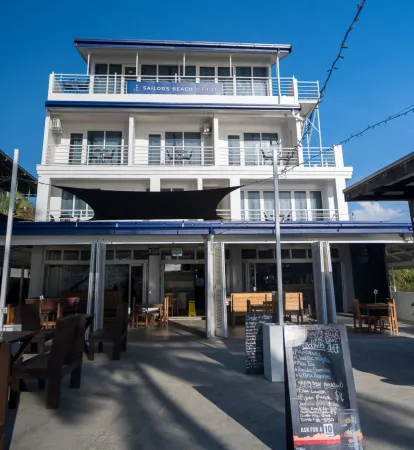 Sailors Beach Fiji Отели рядом с достопримечательностью «Шри-Сива Субрамания Свами Храм»