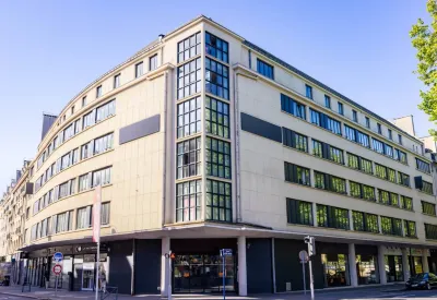 B&B HOME Caen Centre Gare โรงแรมใกล้E2se