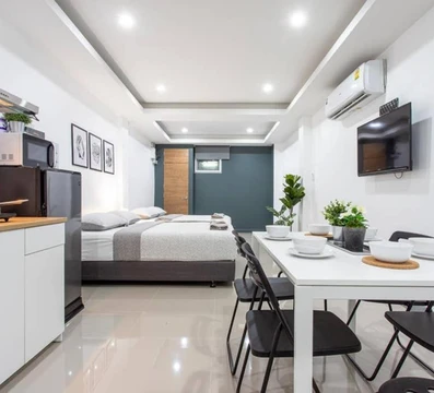 รูปภาพของP1 Silom Pan Large Room Full Kitchen Wifi 4-6Pax