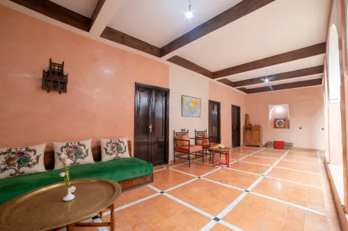 Riad Oussari - สระว่ายน้ำบนดาดฟ้า