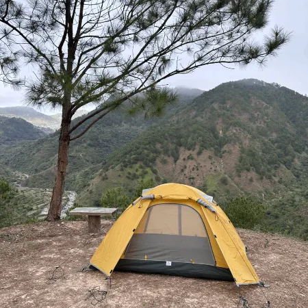 Farmer's Hill Campsite Mountain-View Tent (3-7 P)