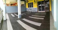H&H 2 【Karaoke•16 pax•Game•Landed House】by Sakura Homestay