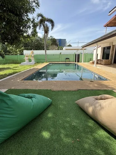 รูปภาพของStayNest Villa