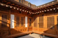 Hanok in Dongdaemun/near DDP/private jacuzzi - เพนชั่น