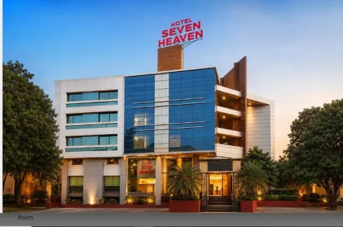 Hotel Seven Heaven - ห้องครัว